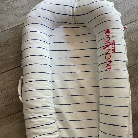 Deluxe+ Dock - Marinière - Picture 2 of 3